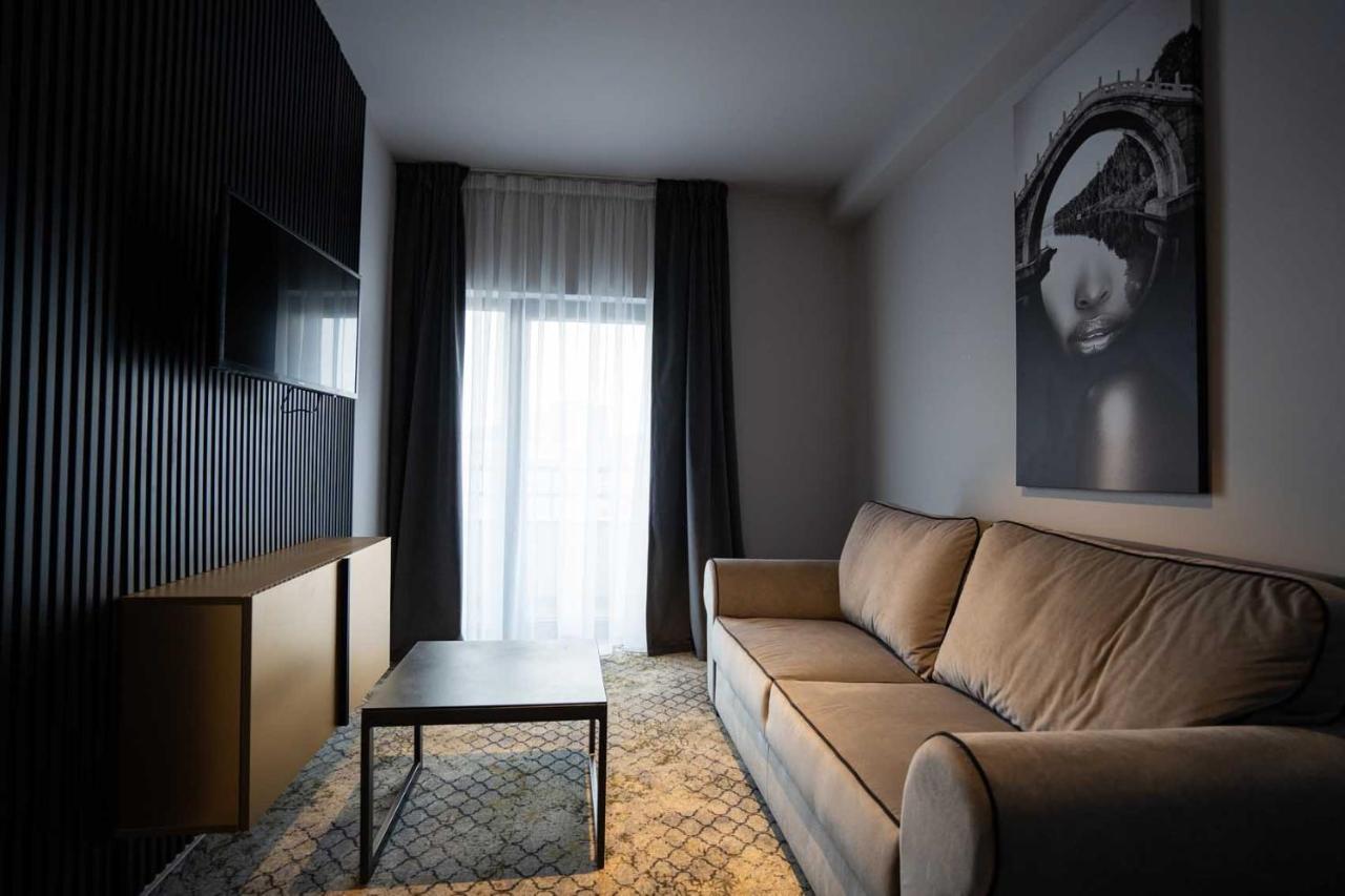 Hotel Cristal Cluj-Napoca Exterior foto